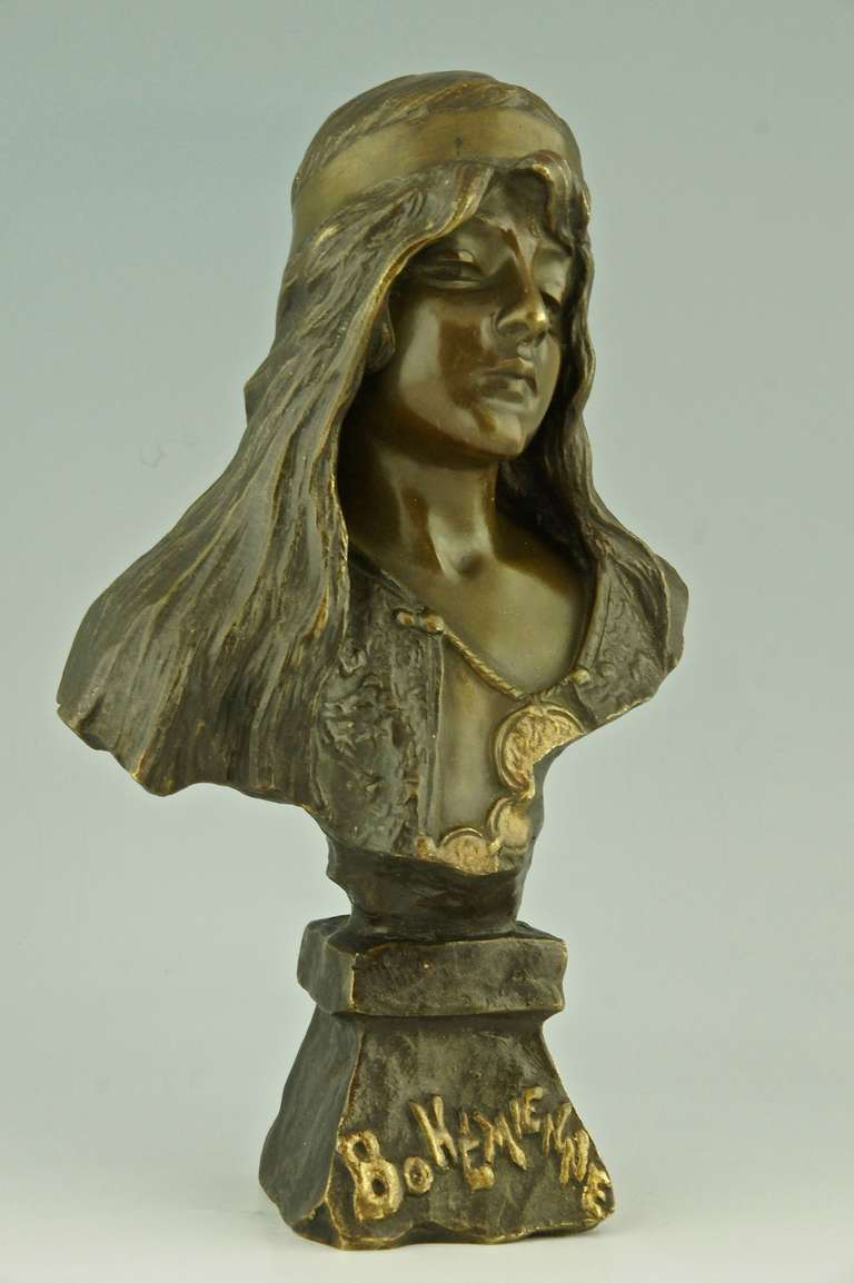 French Art Nouveau Bronze sculpture by Emmanuel Villanis, Bohemienne, 1900 1