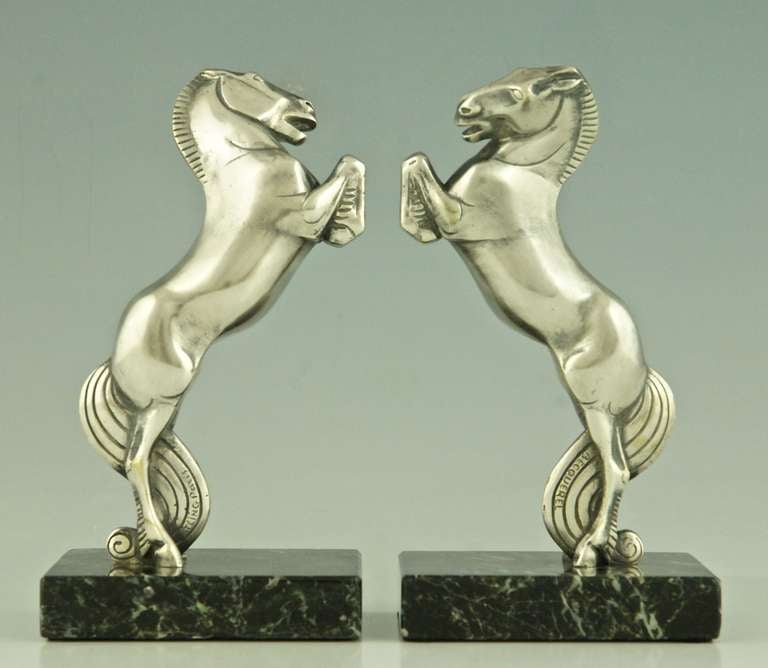 Art Deco silvered bronze horse bookends by Becquerel, Etling foundry.
