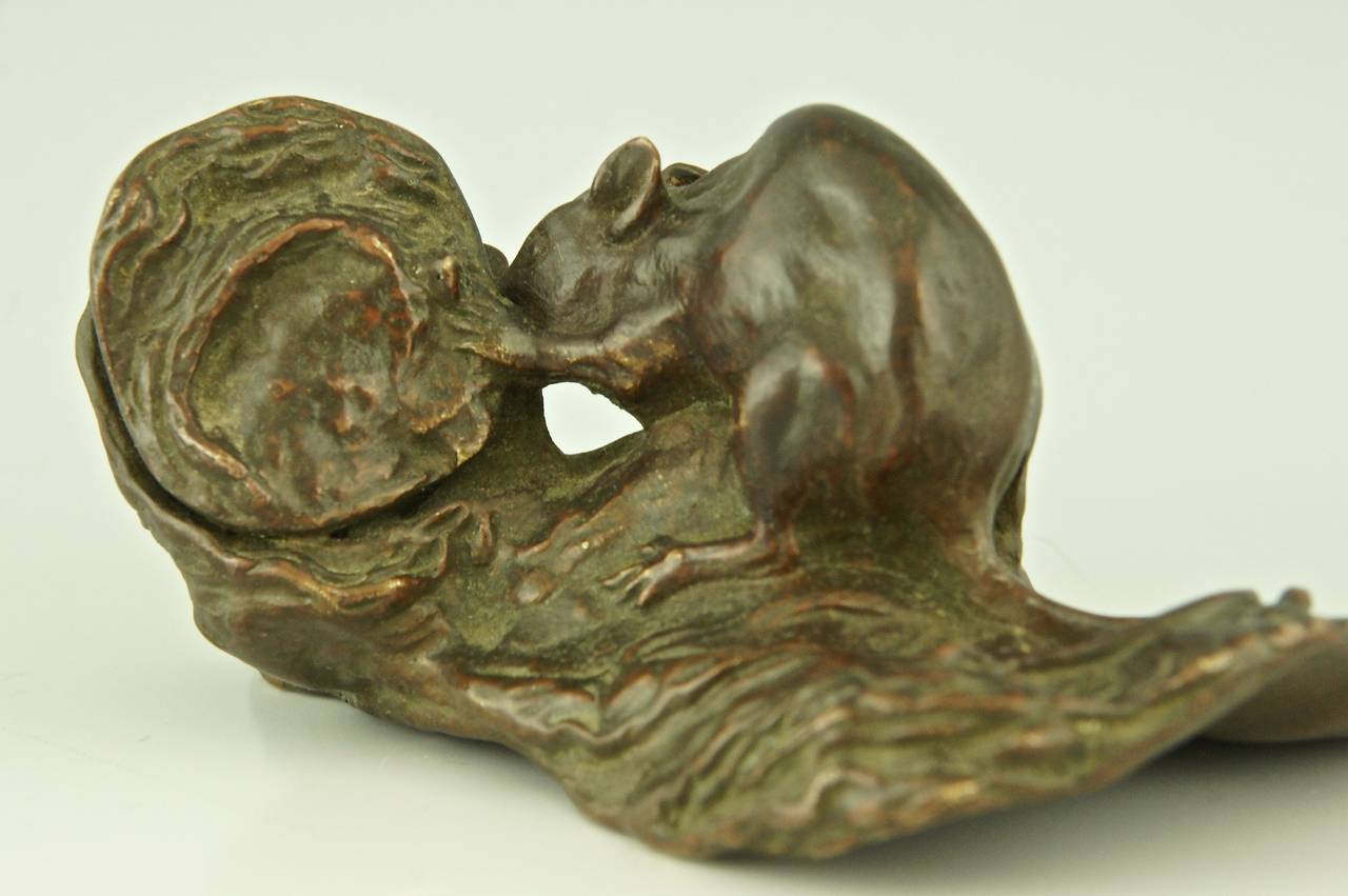 Antique Bronze Sculpture of a Mouse with Oyster by A. Foretay, France, 1890 2