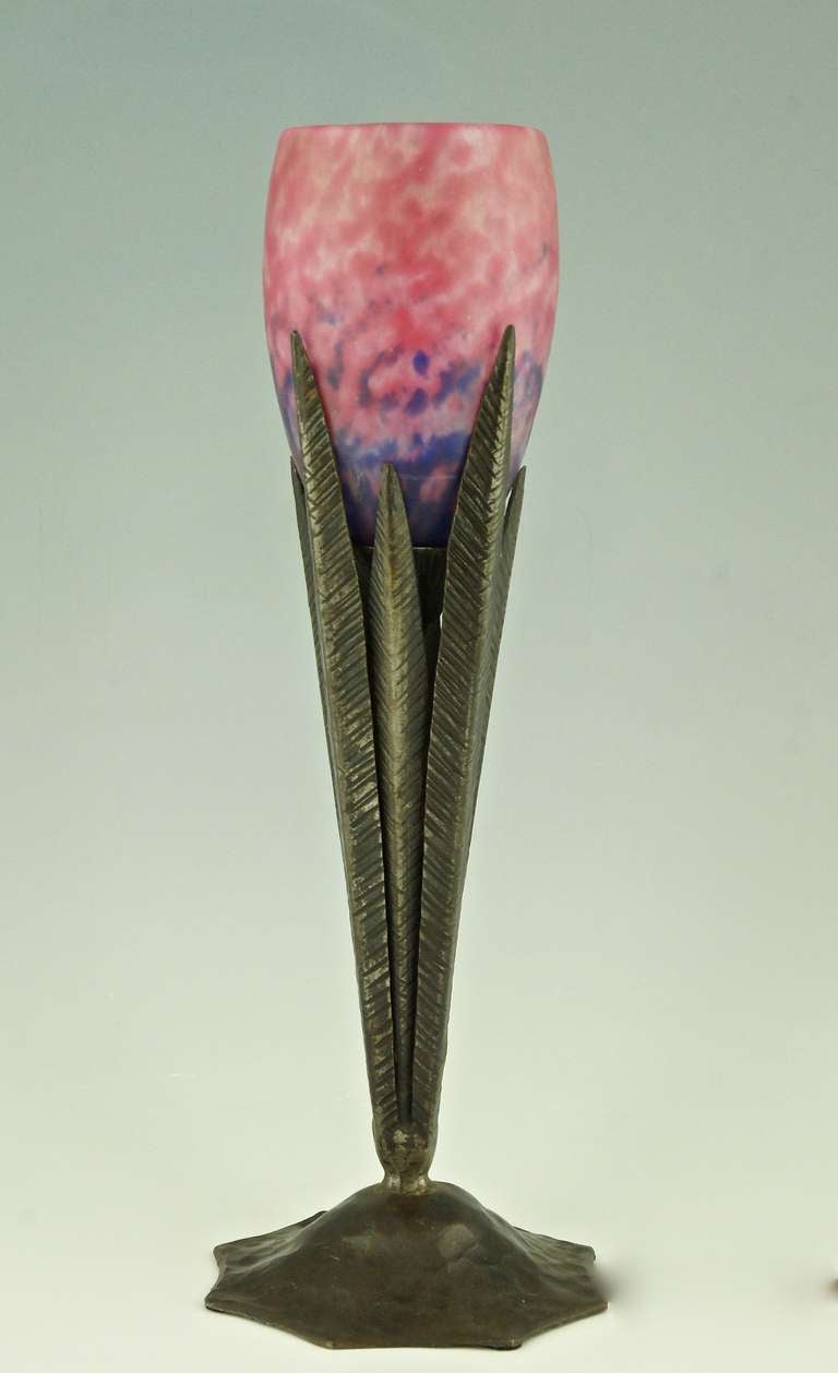 Art Deco table lamp by Daum Nancy with pate de verre glass, France