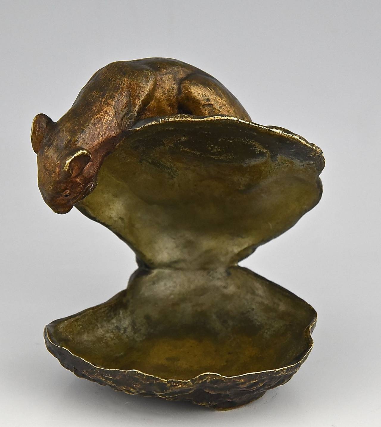 Romantic Antique Bronze Sculpture of a Mouse on a Shell by Lucien Dropsy