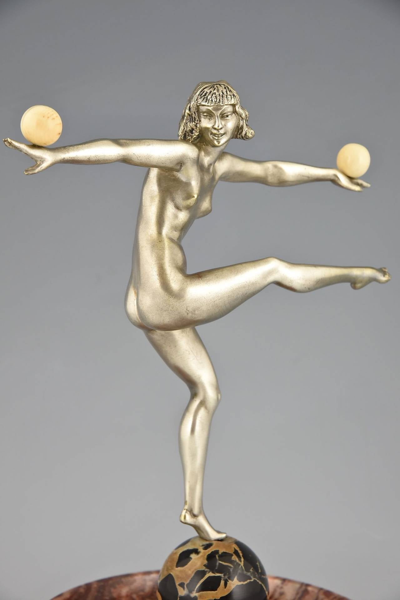 French Art Deco Silvered Bronze Sculpture of a Nude by Pierre Le Faguays 1930 3