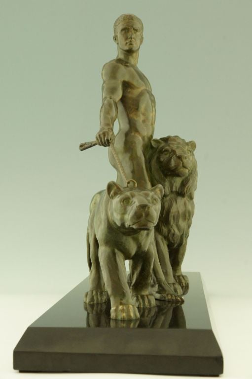 Art Deco Bronze Sculpture of a Man with Lions by Ouline In Good Condition In Antwerp, BE