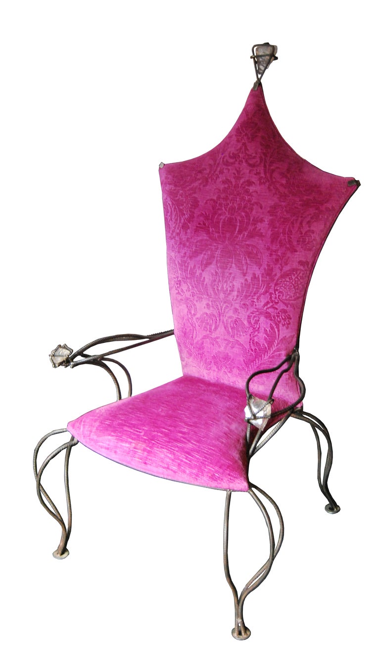 Saint-Petersbourg armchair by Marco de Geultz, 
steel wire frame with glass rocks details.

Hot pink original damask fabric.
