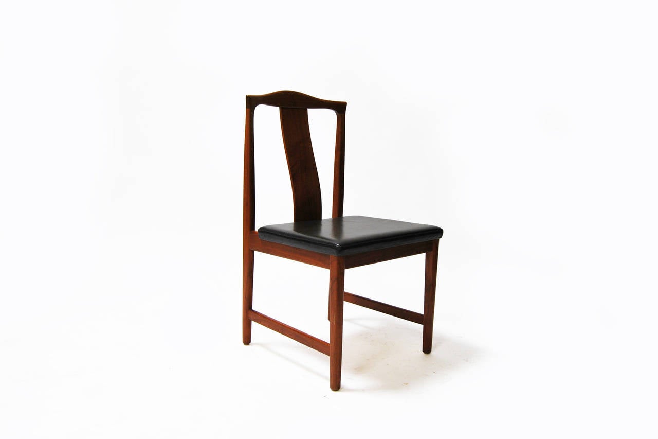 Mid-20th Century Set of Four Dining Room Chairs