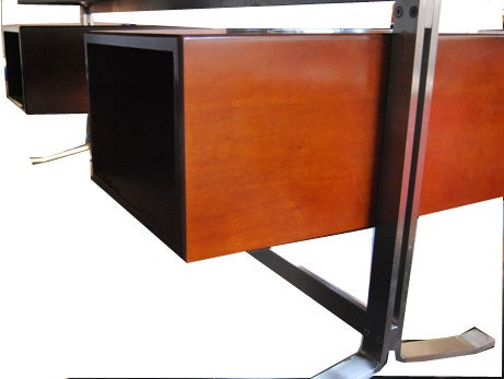 Late 20th Century Executive desk by Gianni Moscatelli