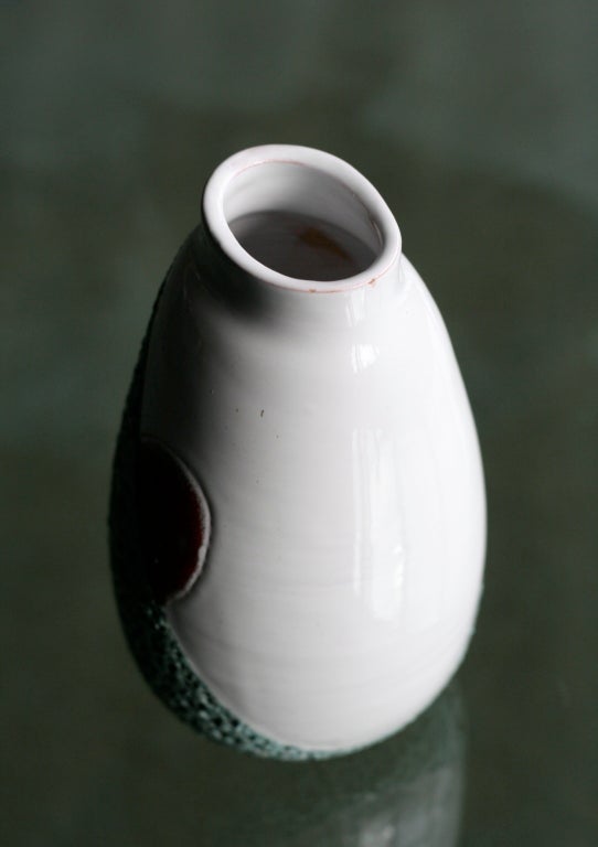Ceramic Vase designed by Ettore Sottsass for 'De Bijenkorf', Amsterdam