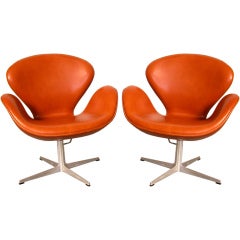 Swan Chairs designed by Arne Jacobsen for Fritz Hansen