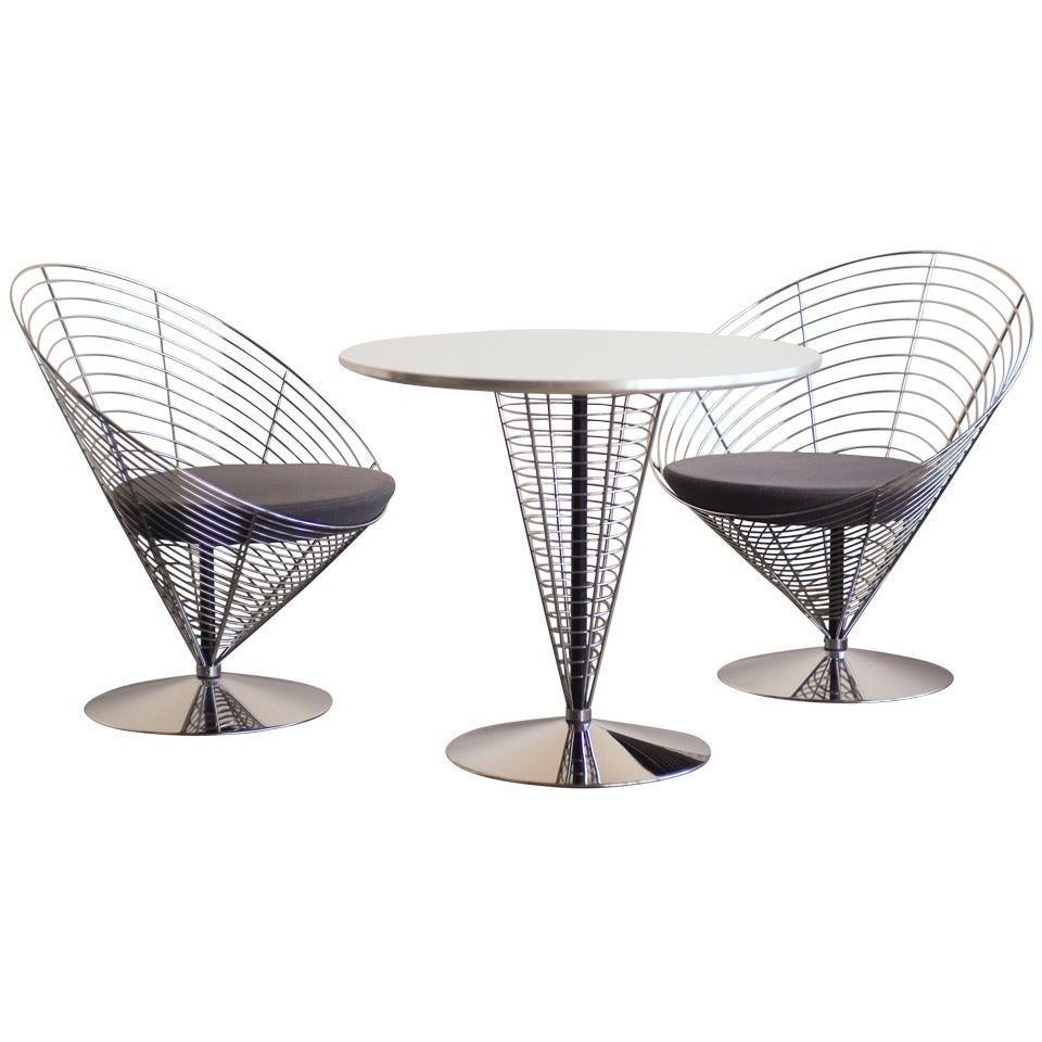 Panton Cone chairs and table, model V-8800/V-8820