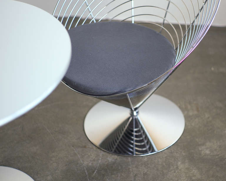 Scandinavian Modern Panton Cone chairs and table, model V-8800/V-8820