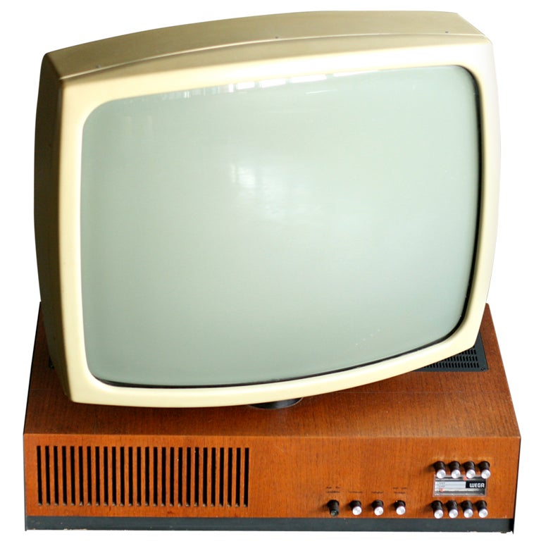 Wegavision 3000 L Television Set