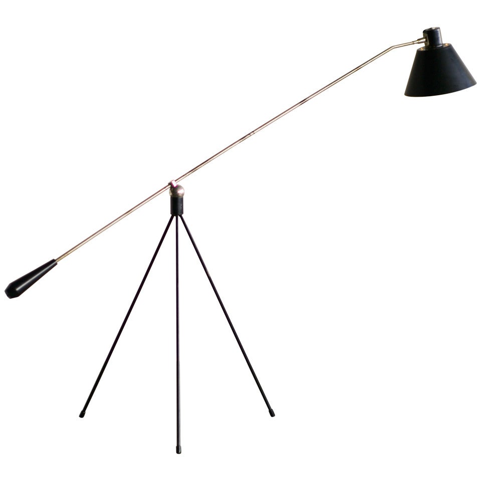 Magneto Tripod Floor Lamp Designed By H. Fillekes For Artiforte.