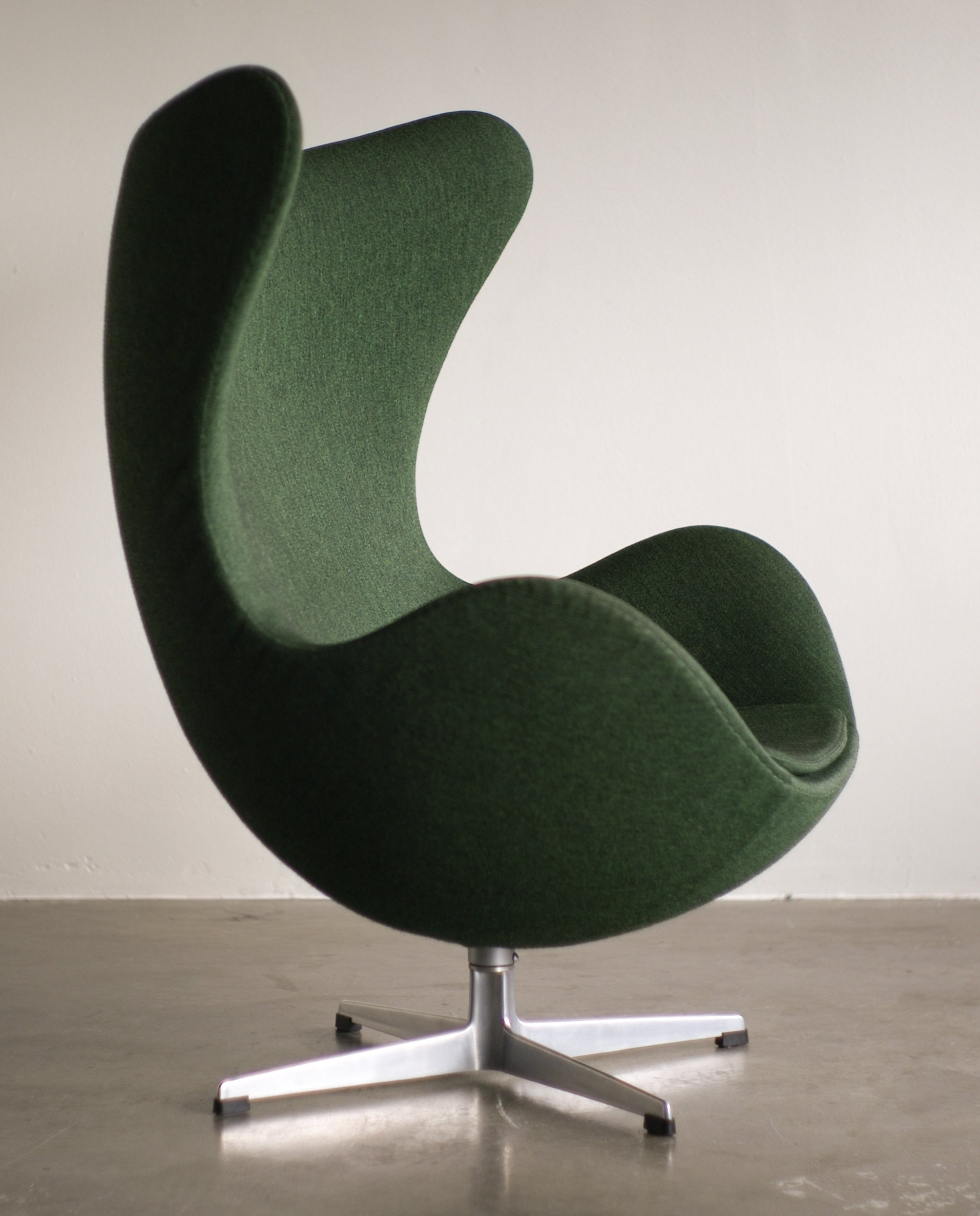1960's Arne Jacobsen Egg Chair in original vintage 2-tone green wool.