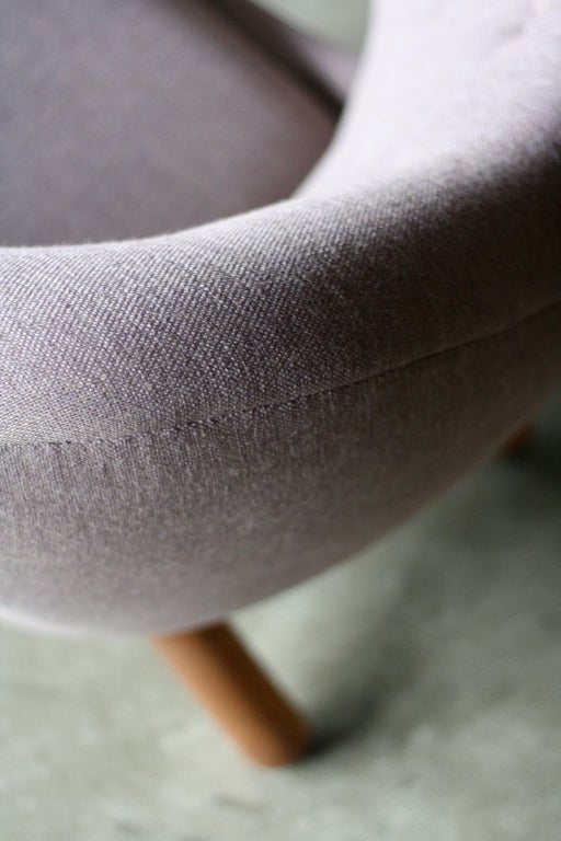Danish Pelican (FJ4001) armchair by Finn Juhl