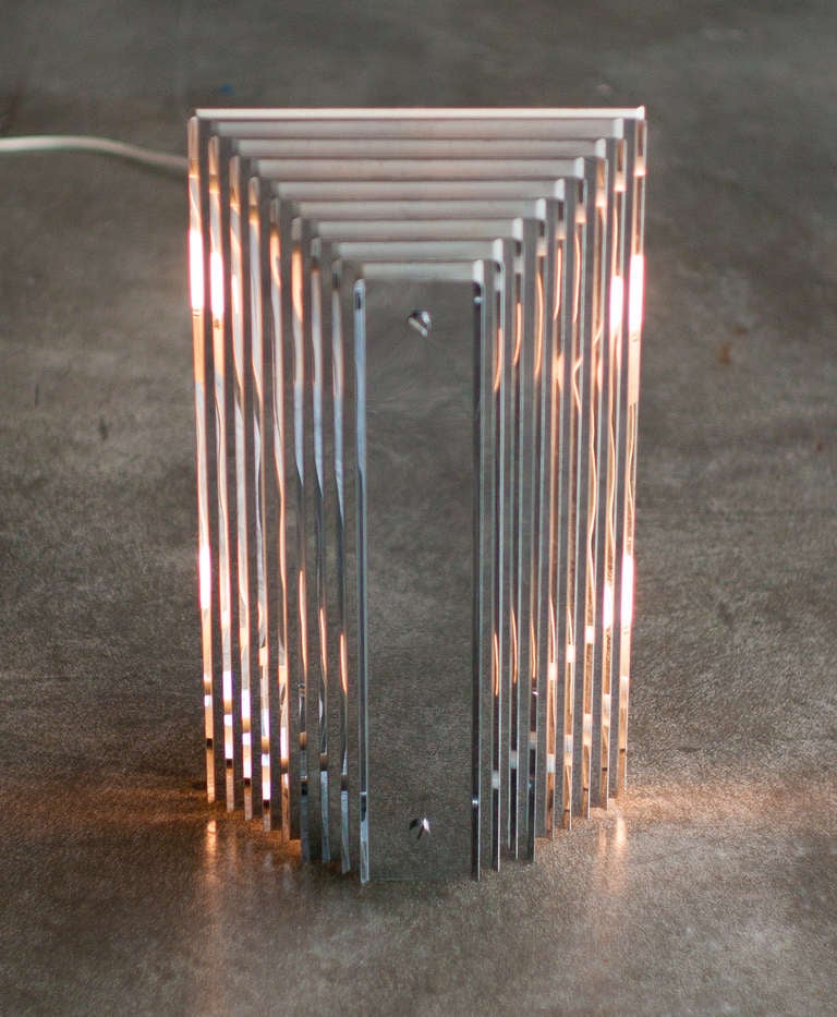 1960's Italian Chromed Steel Floor Lamp Or Table Lamp Attributed To New Lamp. In Good Condition In Dronten, NL