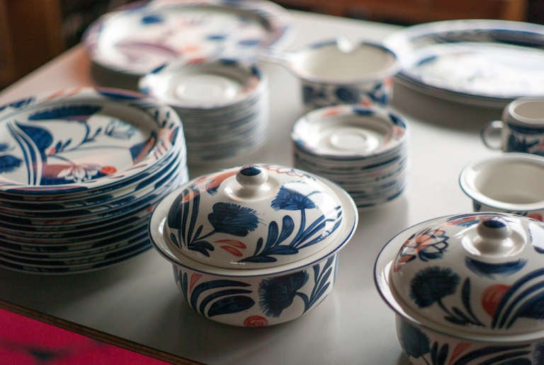 Ceramic Arabia Arctica Nova Complete Set of Finnish Dinnerware