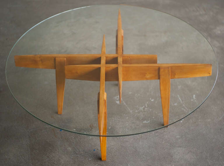 Italian Gio Ponti 1950's Coffee Table In Maple With A Glass Top.
