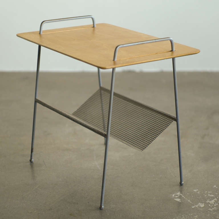 Rare side table / magazine rack, designed by Cees Braakman.
Smart minimalist Dutch design. Complimentary worldwide shipping!