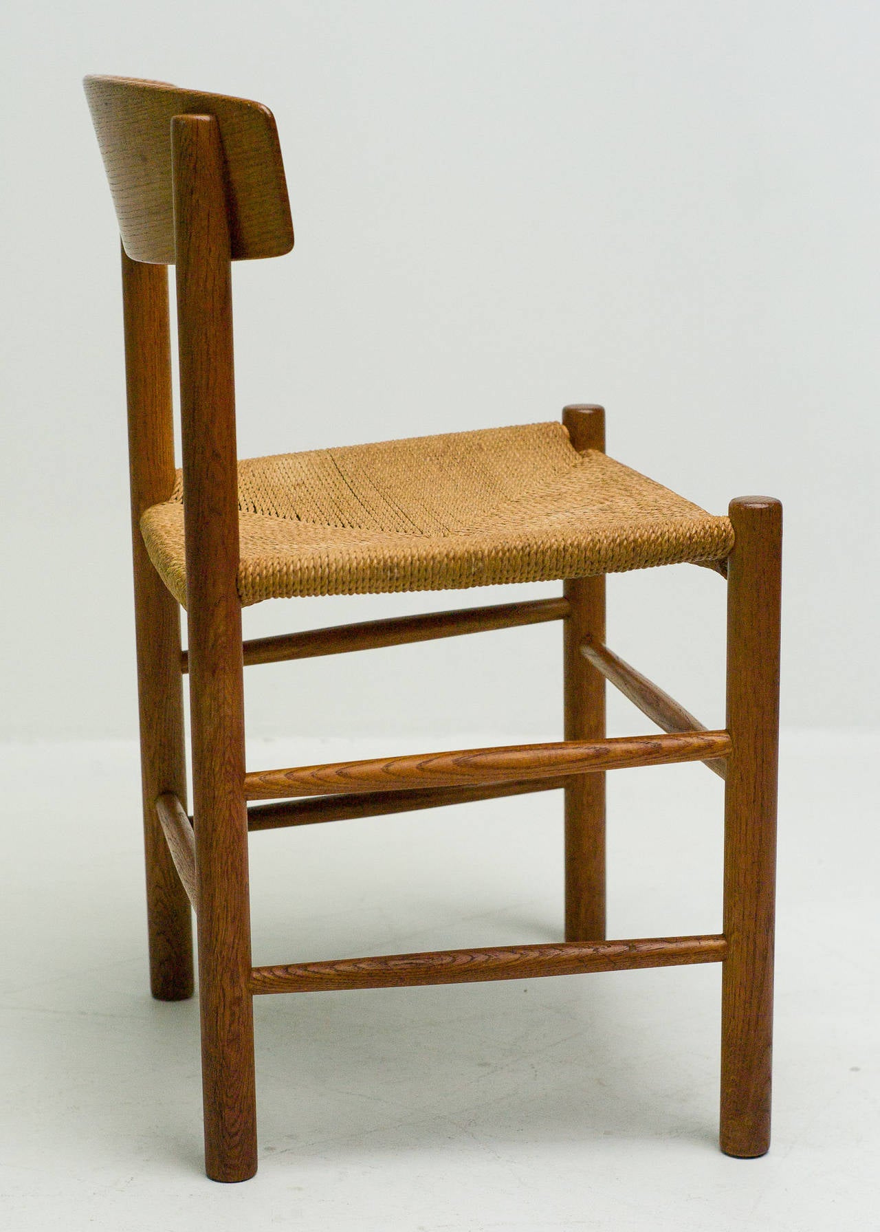 Scandinavian Modern Set of Six Borge Mogensen J39 Chairs