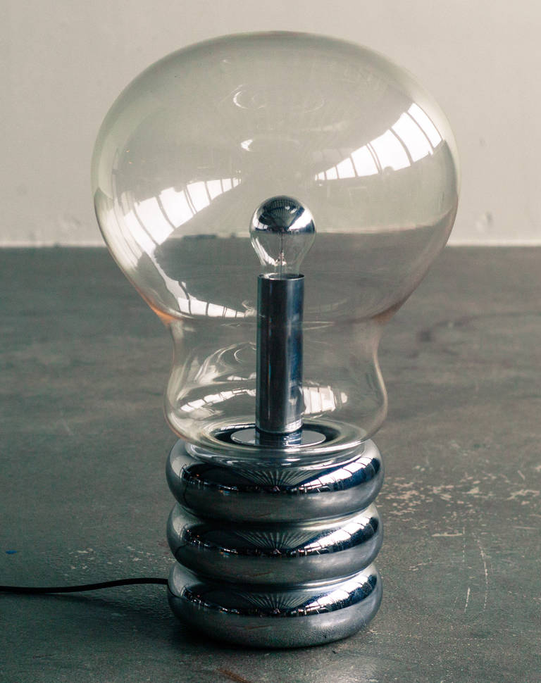 Rare Giant Bulb lamp designed in 1966 by Ingo Maurer. 
The design is also part of the New York Museum of Modern Art collection.
We offer museum quality crating and affordable worldwide shipping. Feel free to inquire!