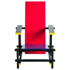 Red Blue Chair by Gerrit Rietveld