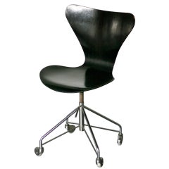 7 Series Desk Chair by Arne Jacobsen for Fritz Hansen
