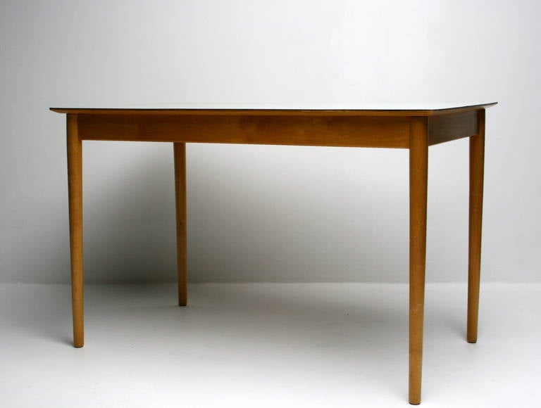Bought at the end of the fifties by first owner.
She bought all her interior pieces from the 