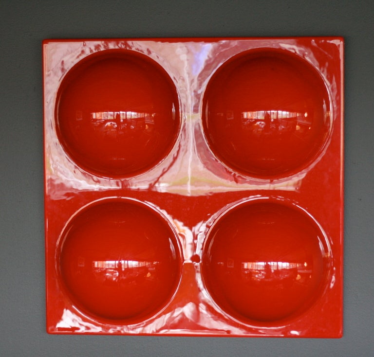 Original bright red Visiona wall panel designed by Verner Panton for Lüber.
Excellent condition, complimentary shipping!