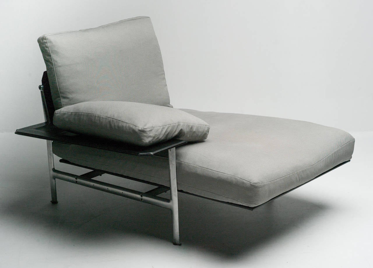 Very comfortable chaise longue, down filled cushions.
Check out our other items for a matching 