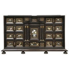 Italian Florentine pietra dura kingwood cabinet