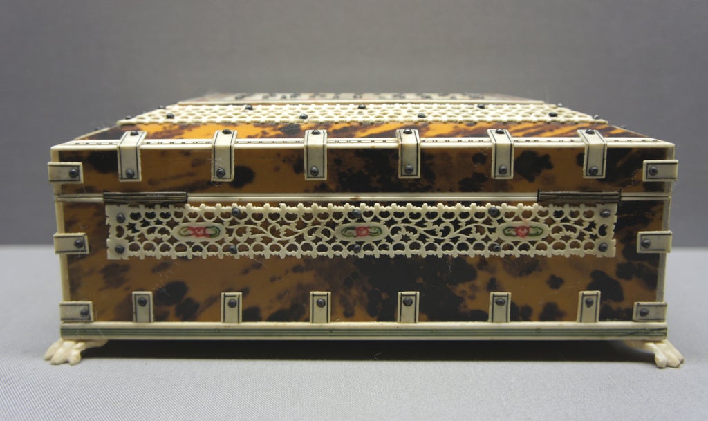 Very nice Anglo Indian Vizagapatam box. For Sale 1