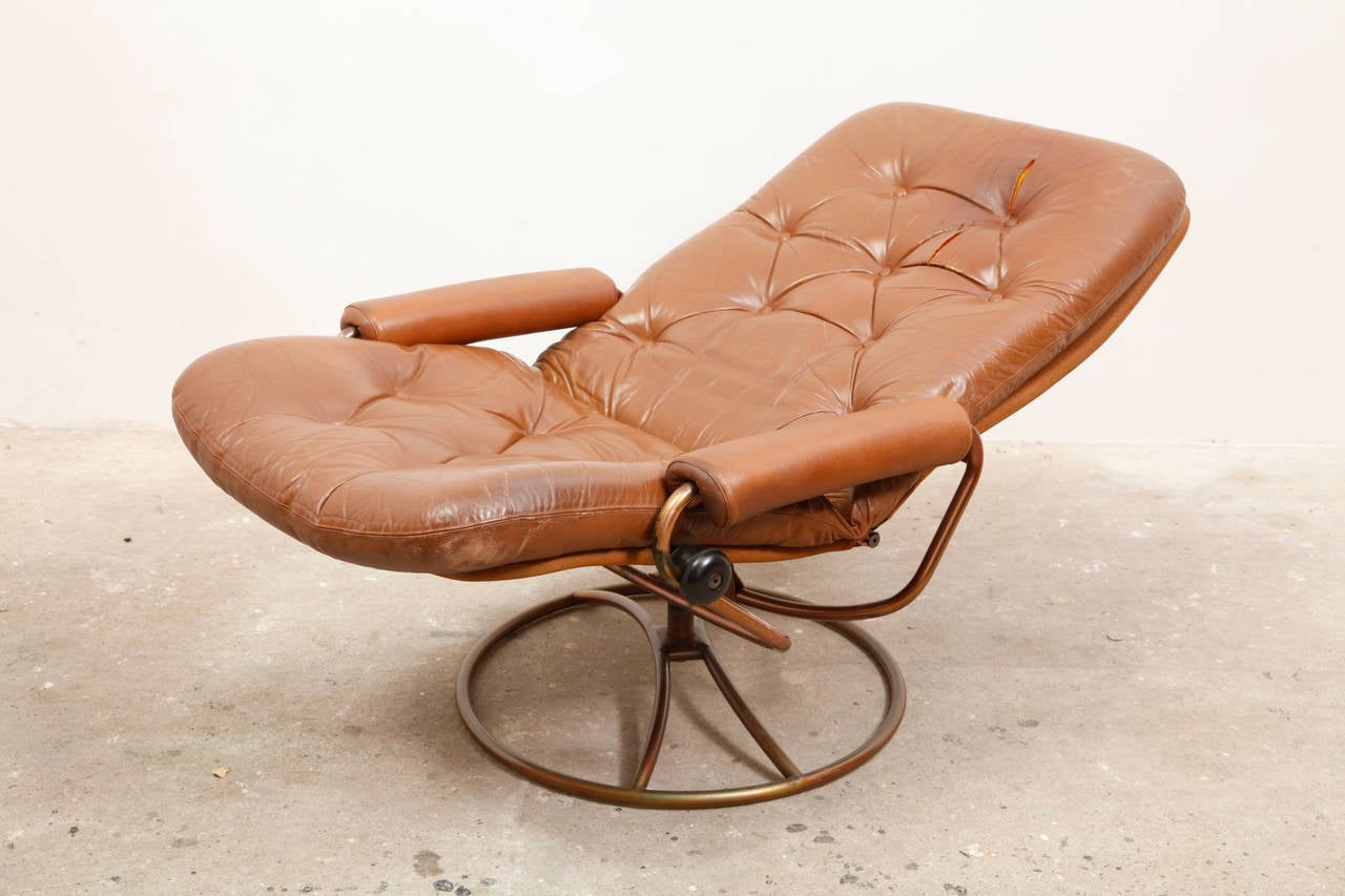 Hand-Crafted Bruno Mathsson Swivel Lounge Chair with Ottoman