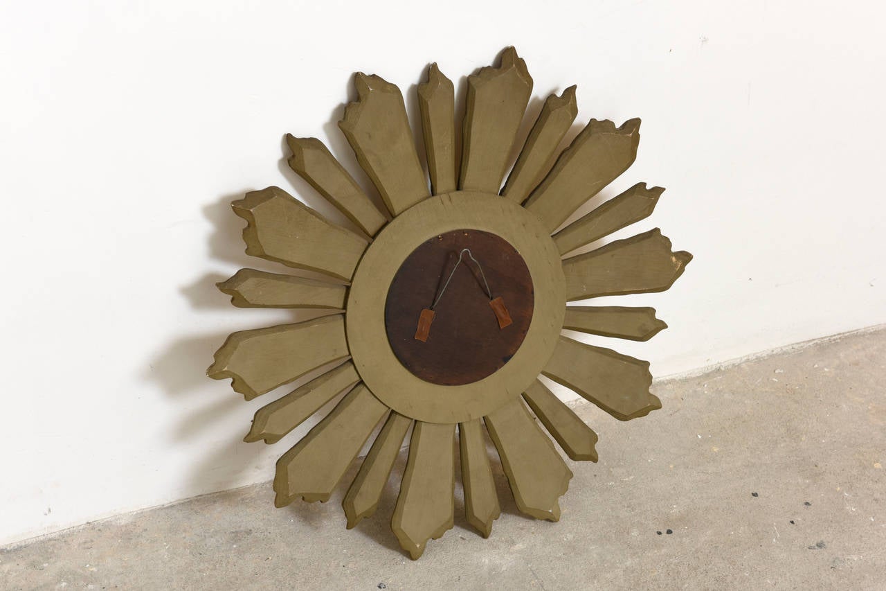 Italian Wooden Gold Gilt Sunburst Mirror In Excellent Condition In Antwerp, BE