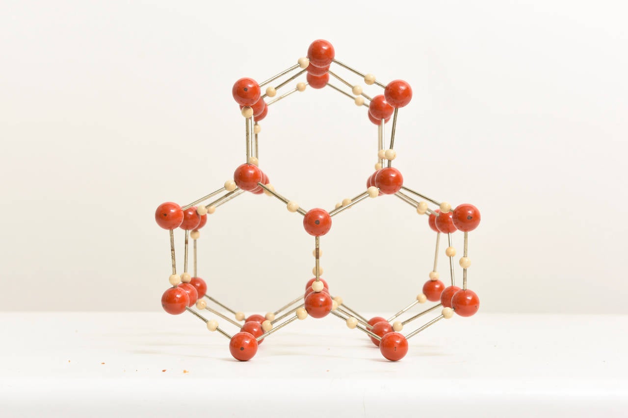 Three-dimensional modern metal molecule sculpture, 1950s.