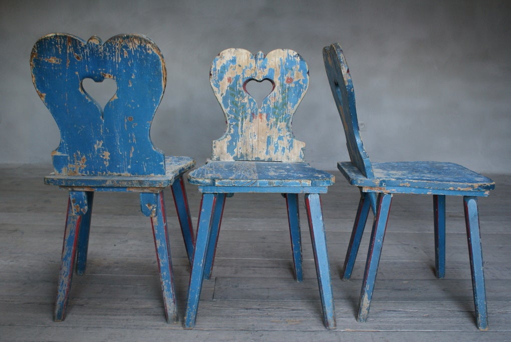 Wood Triple Country Style Chairs With Carved Hearts