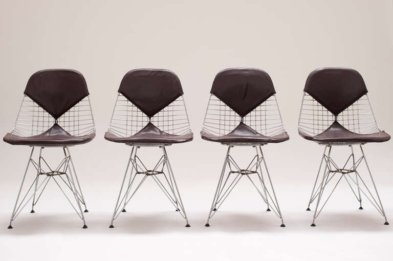 Set of 5 early DKR-2 chairs by Ray & Charles Eames for Herman Miller 1951 In Excellent Condition For Sale In Antwerp, BE