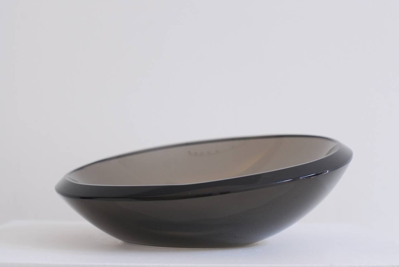 Hand-Crafted Fontana Arte 1960s Glass Bowl or Tray