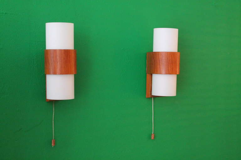A Pair of Wall Sconces by Philips 1950s Opaline Glass and Teak Wood 1
