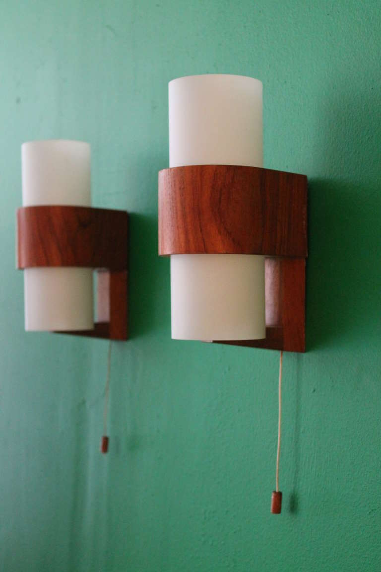 A Pair of Wall Sconces by Philips 1950s Opaline Glass and Teak Wood 2