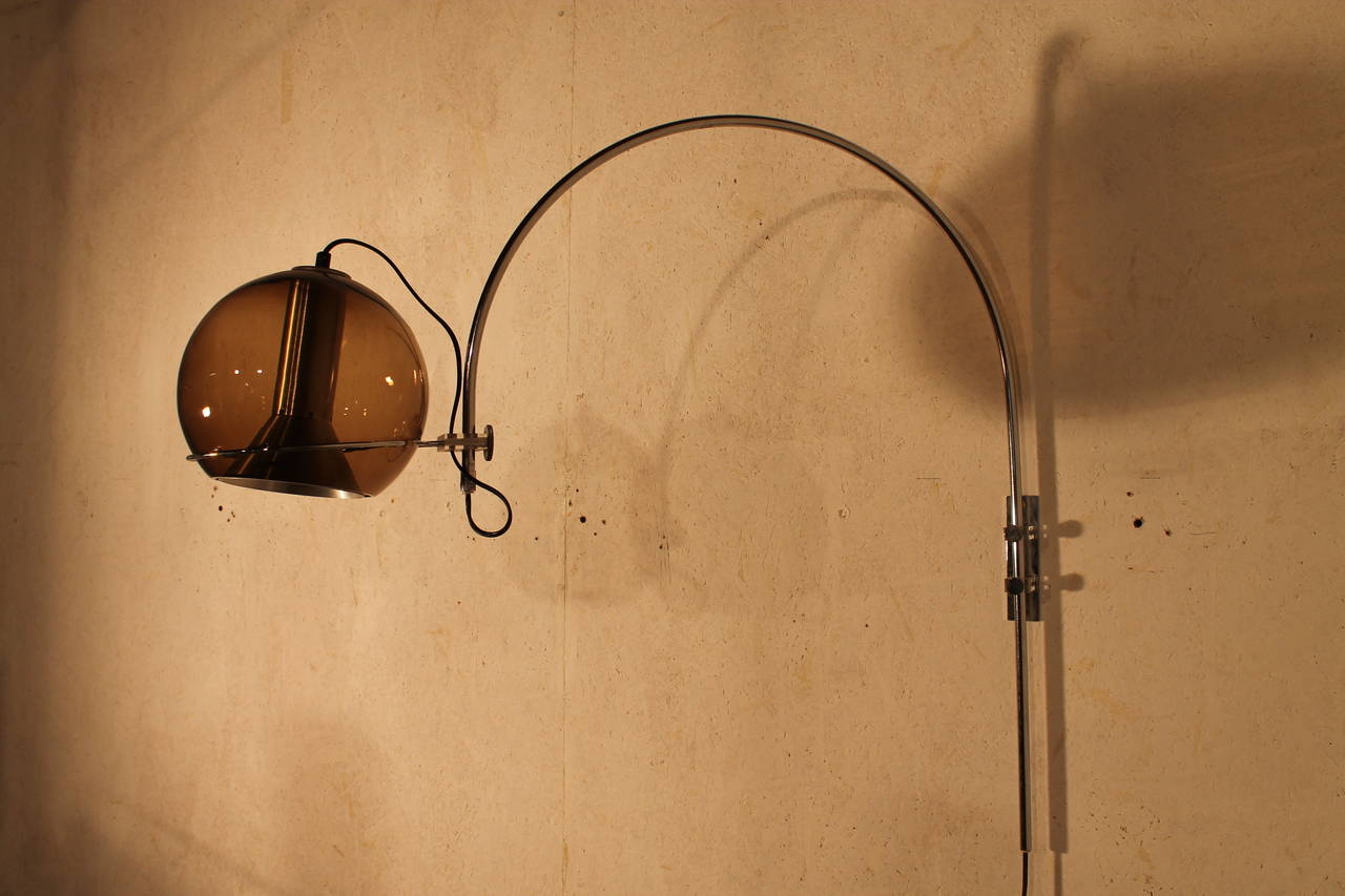 Glass Globe Wall Lamp by RAAK Holland In Good Condition In Antwerp, BE