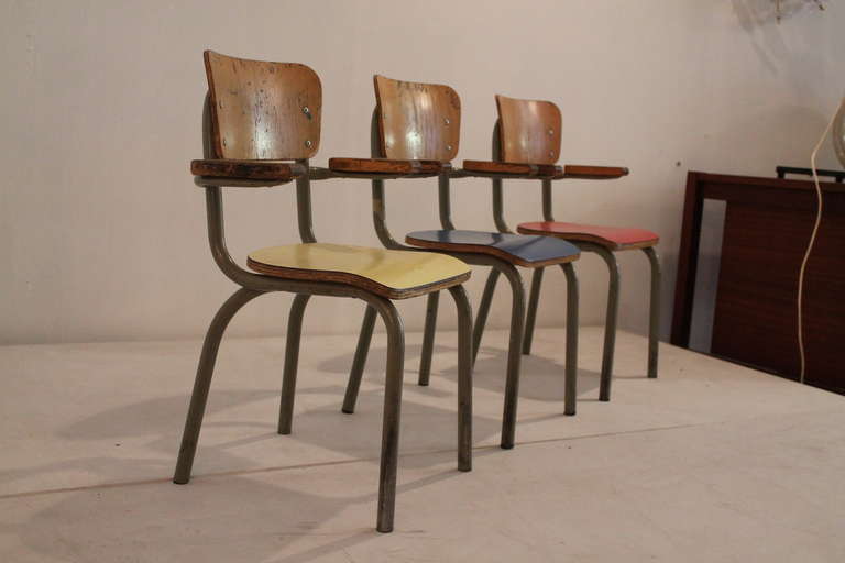 21 industrial chairs for children by Willy van der Meeren for Tubax Belgium  1950

all in used but strong condition 

seat height : 30 cm / 11,8