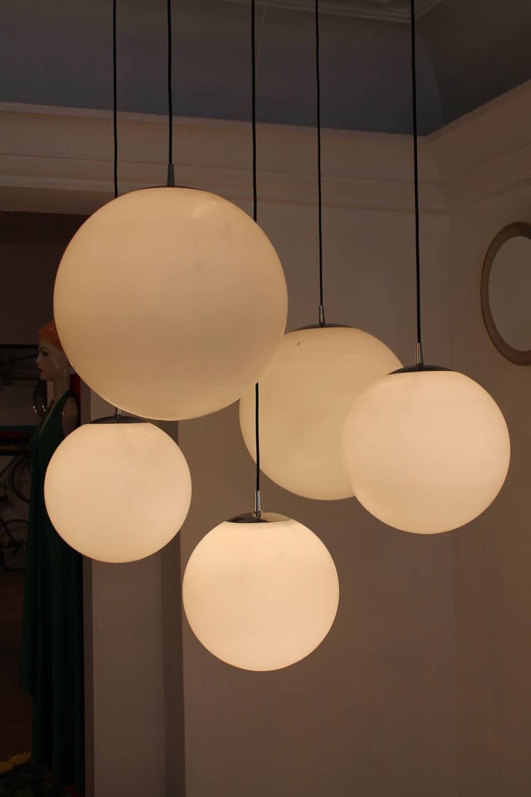 Large Five Glass Ball Chandelier by Peil and Putzler, Germany, 1960 In Good Condition In Antwerp, BE