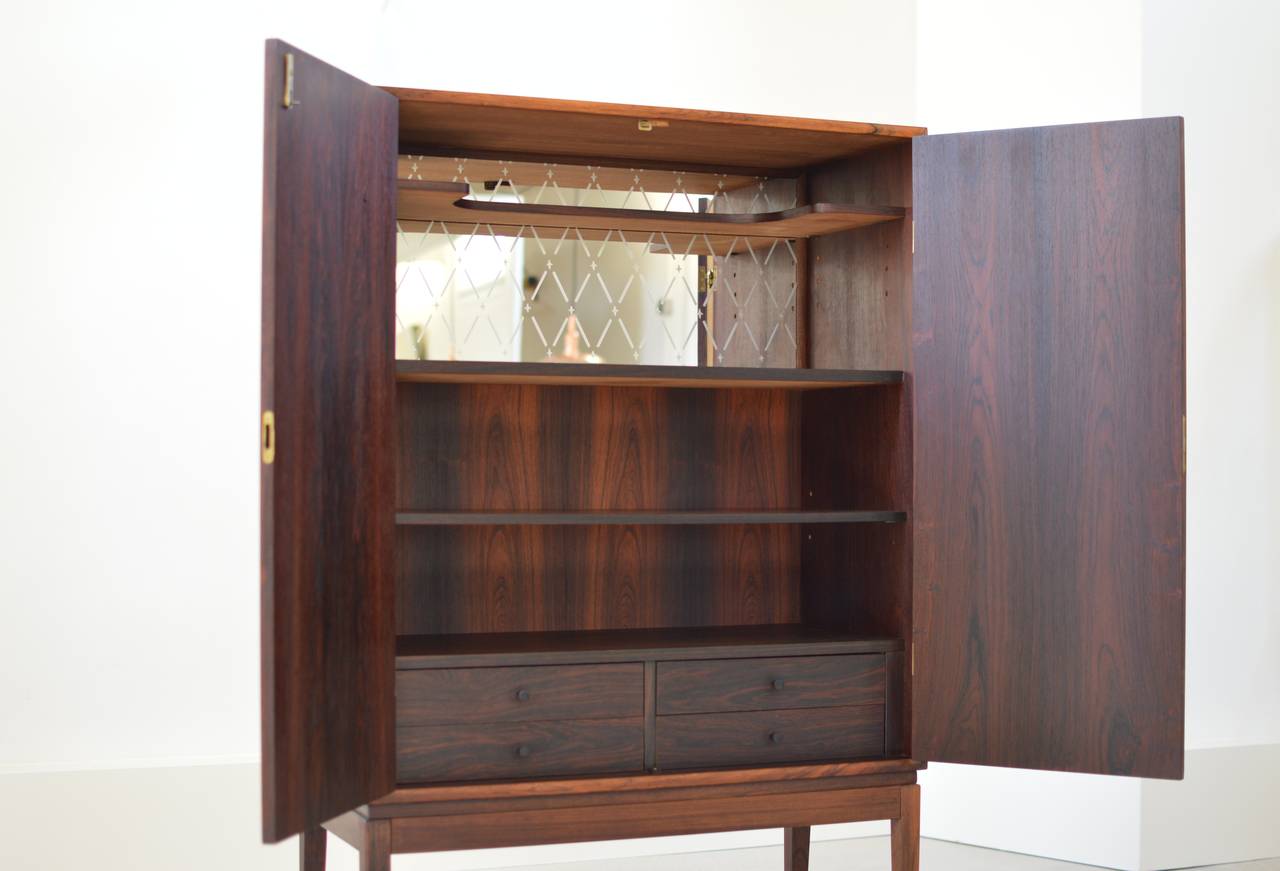 Refined Danish Rosewood Cocktail Cabinet with Brass Hinges 2