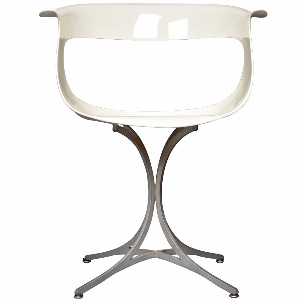 Organic Fibreglass 'Lotus' Chair by Estelle & Ewin Laverne