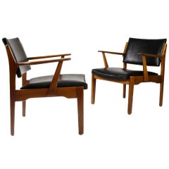 Pair of lovely detailed Scandinavian arm chairs