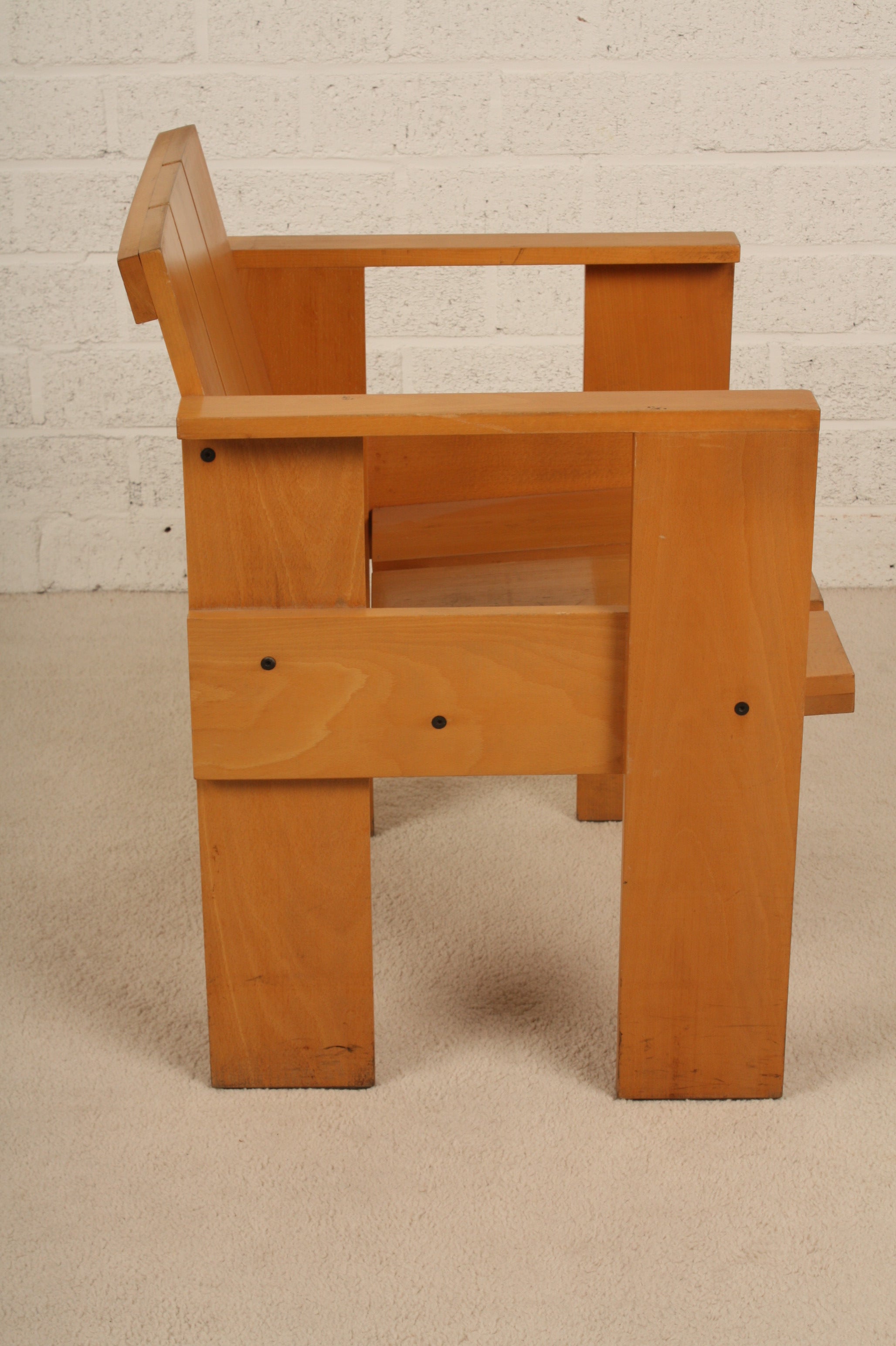 Dutch Design Gerrit Rietveld Crate Chair Cassina