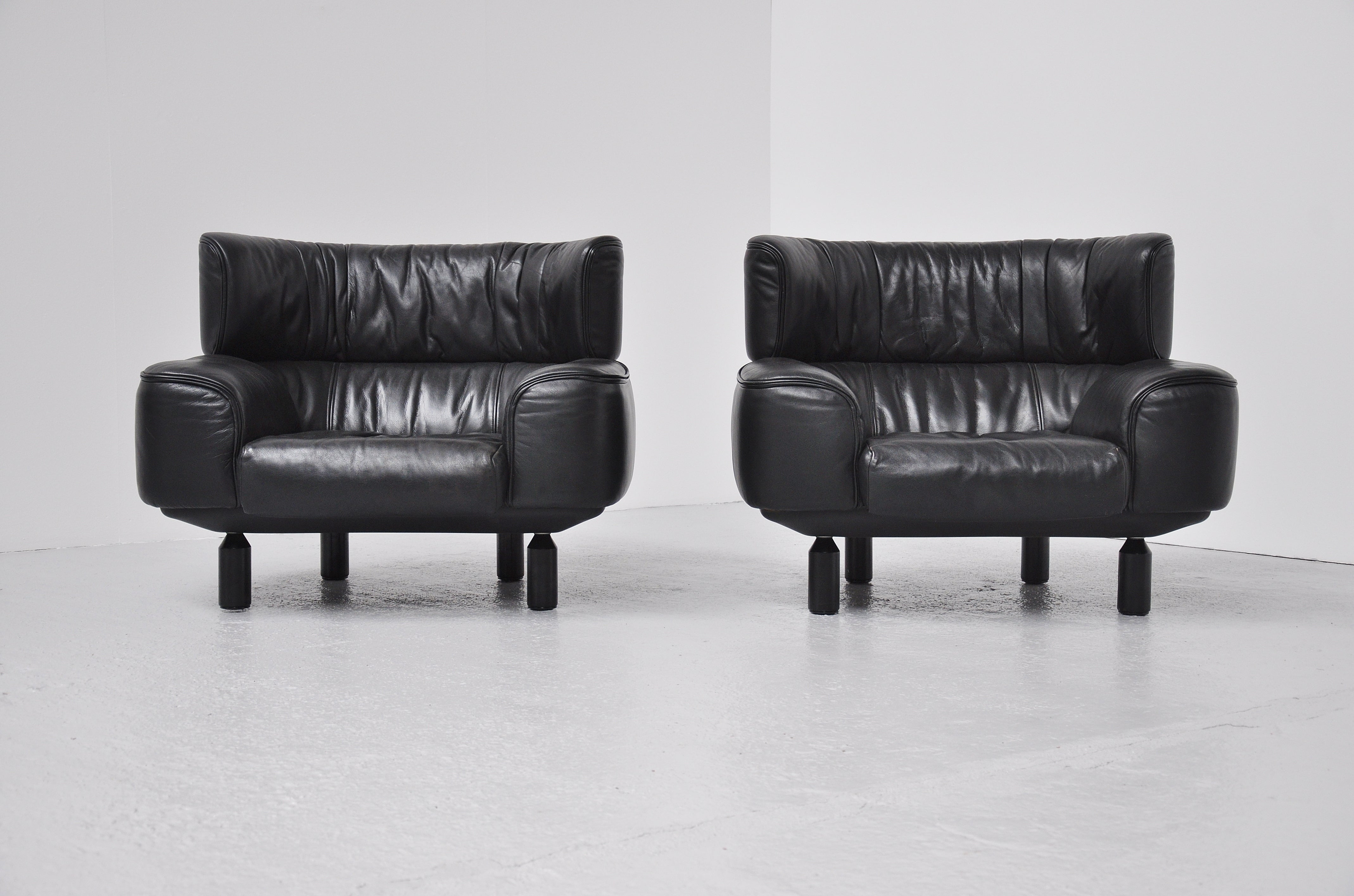 Gianfranco Frattini Bull club chairs pair in black leather, Italy 1987