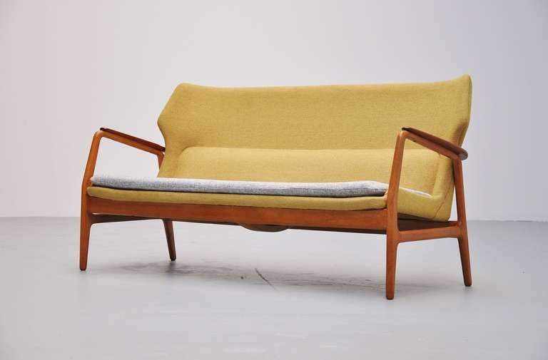 Oak Bovenkamp wingback lounge sofa by Aksel Bender Madsen 1960