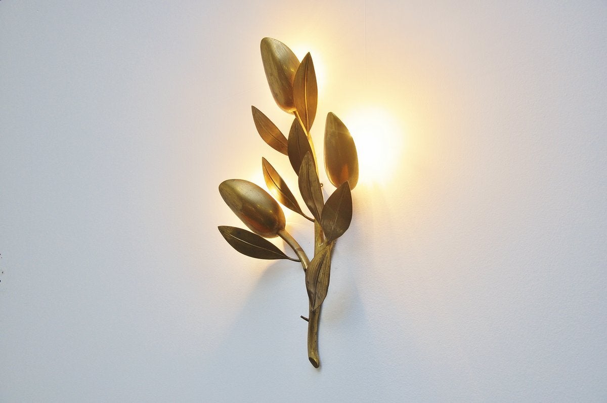 Bronze Tulip Wall Lamp by Willy Daro, Belgium 1970 In Good Condition In Roosendaal, Noord Brabant