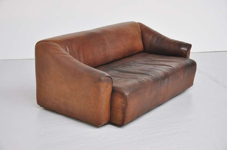 Wood De Sede DS47 3 seater sofa in brown thick Bullhide 1970